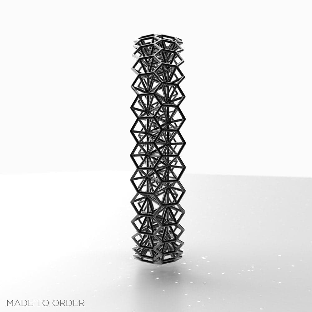 2 0 0 1 _ Black Bangle 02