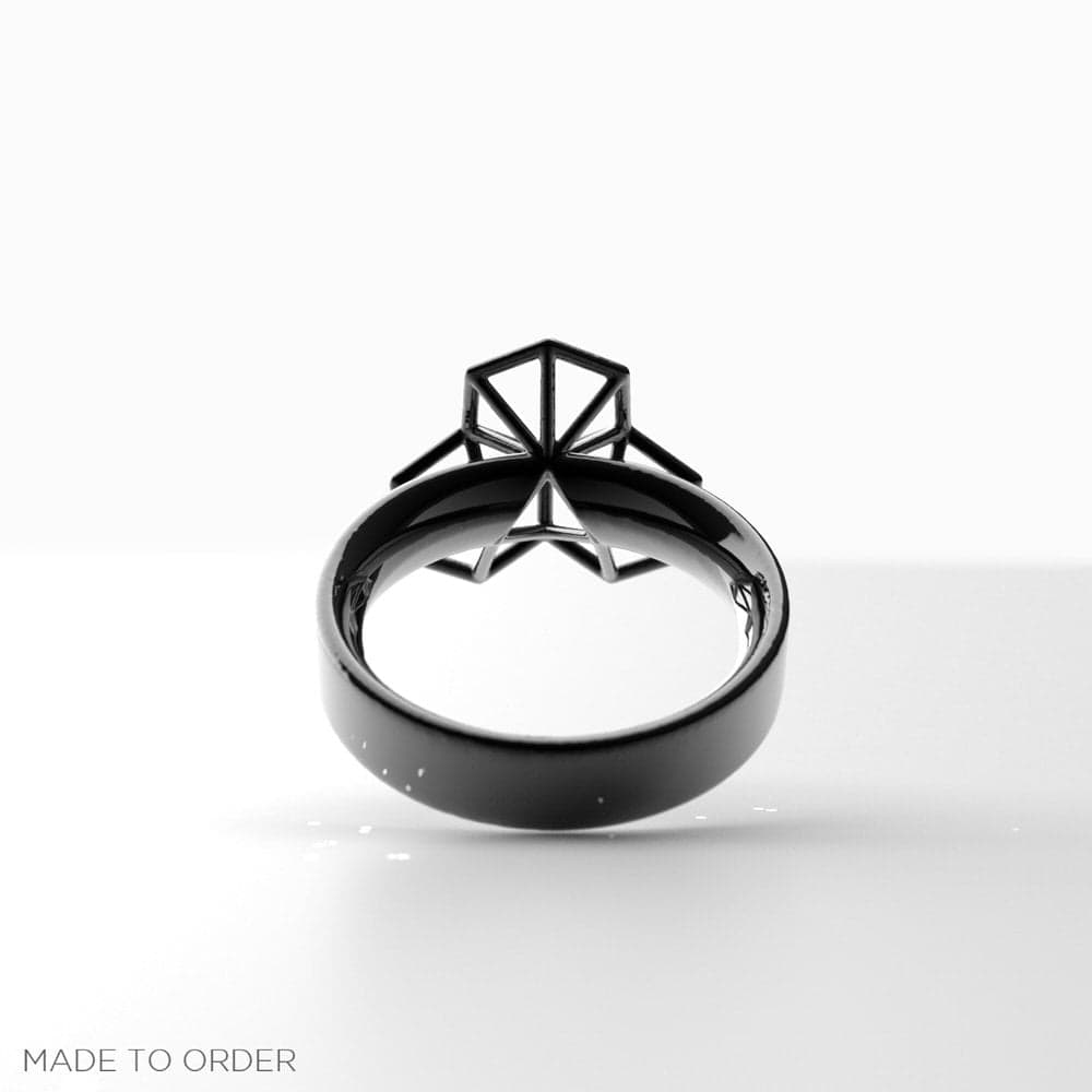 2 0 0 1 _ Black Ring 03